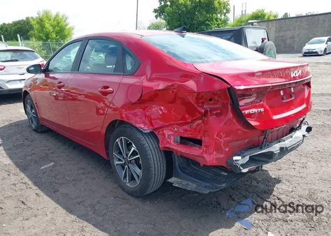 2023 Kia Forte Lxs из США, поврежденный, VIN 3KPF24AD8PE504553